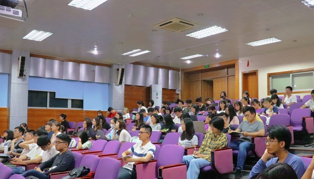 图像正在加载中