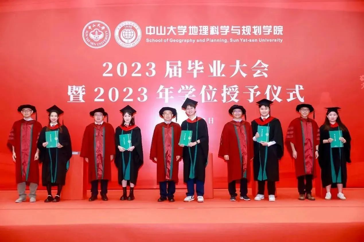 44cd9d791e4ebd18235ecbaf1cb38f10 0