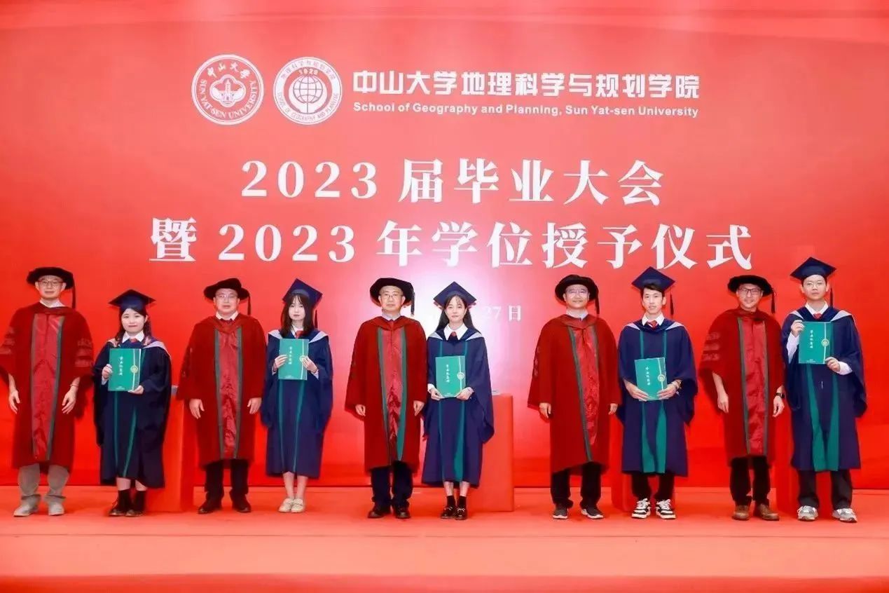 6129befb2552ccbd7938af0426465444